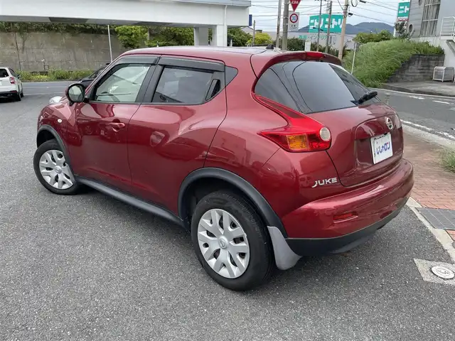日産 ジューク 15RX タイプV 福岡県 2014(平26)年 10.1万km ラディアントレッド (株)IDOMが運営する【じしゃロン八幡西店】の自社ローン専用車両になります。こちらは現金またはオートローンご利用時の価格です。自社ローンご希望の方は別途その旨お申付け下さい/SDナビ/【Bluetooth・CD・DVD・TV】/ETC/純正フロアマット/純正アルミホイール/アイドリングストップ/バックカメラ/オートライト/フロントフォグランプ