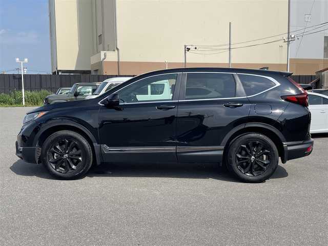 ホンダ ＣＲ－Ｖ ハイブリッド e:HEV EX ブラックED 山形県 2021(令3)年 2.6万km クリスタルブラックパール 4WD/サンルーフ/ワンオーナー/衝突被害軽減システム/純正SDナビ/　　【CD DVD BT フルセグ USB AUX】/バックカメラ/電動リアゲート/レーダークルーズコントロール/LEDオートヘッドライト/レザーシート/パワーシート/シートヒーター/ドライブレコーダー/アイドリングストップ/コーナーセンサー/ステアリングスイッチ/ステアリングヒーター/電動格納ウィンカーミラー/BSM/フォグランプ/スマートキー×2/ETC2.0