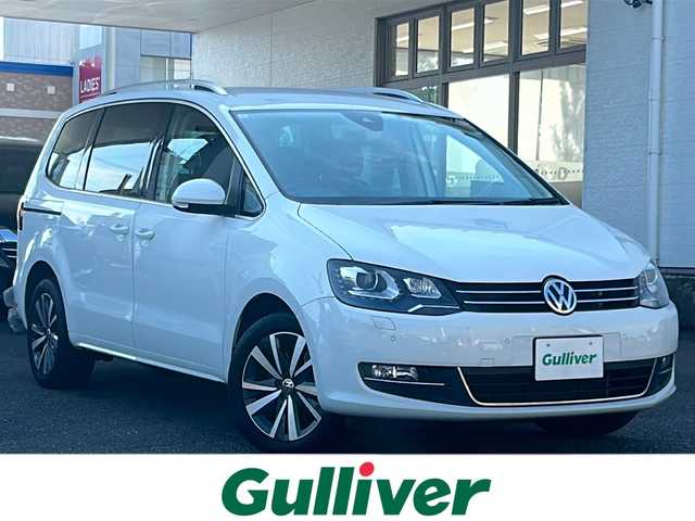 フォルクスワーゲン シャラン TDI ハイライン 岐阜県 2020(令2)年 6.6万km パール /純正メモリナビ/(BT/FM/AM/TV/CD)//ワンセグTV//バックカメラ//3列シート//前席パワーシート//前席シートヒーター//電動リアゲート//両側パワースライドドア//レーダークルーズコントロール//レーンアシスト//コーナーセンサー//前後ドラレコ//ルーフレール//純正フロアマット//純正17インチアルミホイール//ターボエンジン//スペアキー×１//プッシュスタート＆スマートキー