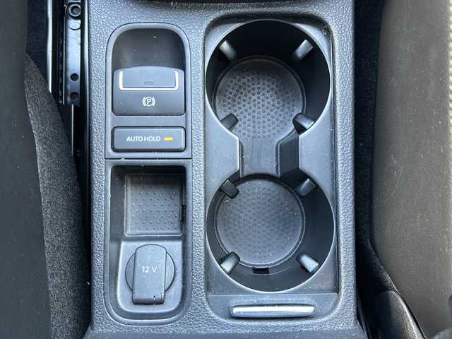フォルクスワーゲン シャラン TDI ハイライン 岐阜県 2020(令2)年 6.6万km パール /純正メモリナビ/(BT/FM/AM/TV/CD)//ワンセグTV//バックカメラ//3列シート//前席パワーシート//前席シートヒーター//電動リアゲート//両側パワースライドドア//レーダークルーズコントロール//レーンアシスト//コーナーセンサー//前後ドラレコ//ルーフレール//純正フロアマット//純正17インチアルミホイール//ターボエンジン//スペアキー×１//プッシュスタート＆スマートキー