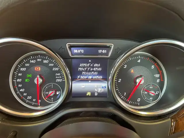 メルセデス・ベンツ ＧＬＳ３５０ｄ 4マチックスポーツ 愛知県 2017(平29)年 7万km ダイヤモンドホワイト 純正ナビ /フルセグTV /360度カメラ /パノラマサンルーフ /パナメリカーナグリル/ACC /BSM /レーンキープ/黒革 /全席シートヒーター /harman/kardon /パワーバックドア /純正黒塗装21インチアルミ /ETC/LEDヘッドライト/スマートキー