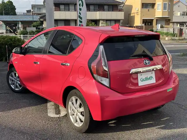 トヨタ アクア G 愛知県 2016(平28)年 5.8万km チェリーパールクリスタルシャイン トヨタセーフティセンス/衝突回避支援ブレーキサポート/車線逸脱警報機能/純正SD9インチナビ/DVDビデオ&CD/地デジ　フルセグ/Bluetoothオーディオ/バックカメラ/キーレスエントリー/スペアキー有り/クルーズコントロール/LEDヘッドライト/オートマチックハイビーム/シートヒーター