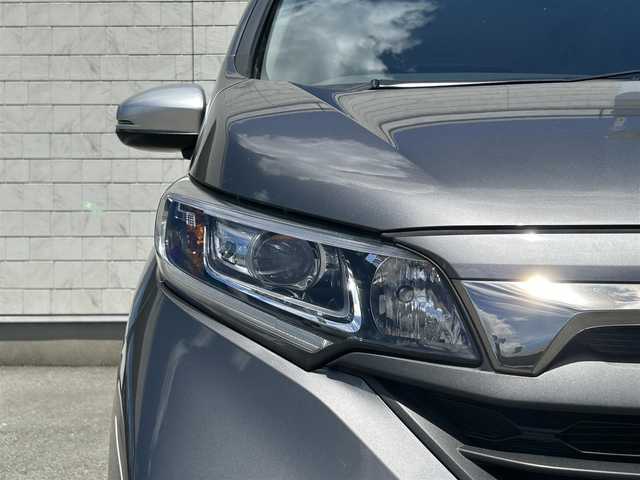 ホンダ フリード クロスター ホンダセンシング 福岡県 2021(令3)年 3.1万km スーパープラチナグレーメタリック 純正9型SDナビ(フルセグTV/CD/DVD/BT)バックモニタホンダセンシング両側パワスラレーダークルコンETCシートヒーターUSBHDMI純正フロアマット純正LEDヘッドライト純正アルミホイールプッシュスタートスマートキースペアキー