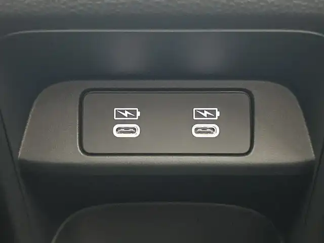 ホンダ ヴェゼル ハイブリッド e:HEV Z 愛知県 2025(令7)年 0.1千km クリスタルブラックパール Honda CONNECT9インチディスプレー/・インターナビ/・地デジTV/・リアワイドカメラ/・Bluetooth/・ステアリングスイッチ/ホンダセンシング（安全運転支援）/・衝突軽減ブレーキ/・オートハイビーム/・パーキングセンサー/・レーダークルーズコントロール/純正5本スポークアルミホイール/雨滴検知フロントワイパー/ブラックプライムスムーズ（合皮）ファブリックコンビシート/・前席シートヒーター/ハンズフリーパワーバックドア/ETC2.0車載器/ワイヤレス充電器/フロントグリル　ベルリナブラック(41250円)
