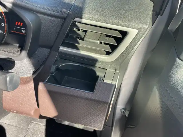 トヨタ タンク G S 静岡県 2017(平29)年 10.7万km ブライトシルバーM ワンオーナー/純正ナビ/　（Bluetooth/CD/AM/FM）/ワンセグTV/バックカメラ/クルーズコントロール/衝突被害軽減システム/両側パワースライドドア/ビルトインETC/プッシュスタート/スマートキー/純正フロアマット/保証書/取扱説明書