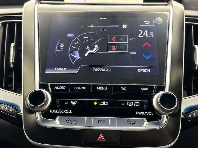 トヨタ クラウン ハイブリッド RS 宮城県 2020(令2)年 9.1万km ホワイトパールクリスタルシャイン ワンオーナー//パラノミックビューモニター//純正メモリーナビ//フルセグ//Bluetooth/トヨタセーフティセンス/・プリクラッシュセーフティー/・レーントレーシングアシスト/・レーンディパーチャーアラート/・レーダークルーズコントロール//ヘッドアップディスプレイ//ブラインドスポットモニター//MTモード付きAT//パワーシート//シートヒーター//3眼LEDヘッドライト//フォグランプ//オートライト//純正ビルトインETC2.0//純正アルミホイール//純正フロアマット//360度ドライブレコーダー//保証書//スペアキーあり