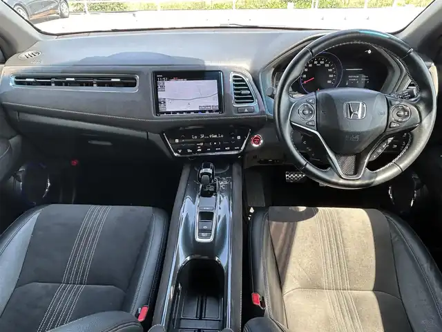 ホンダ ヴェゼル ハイブリッド RS ホンダセンシング 佐賀県 2019(平31)年 5.7万km ミッドナイトブルービームM /純正DOP8インチナビ≪VXM-197VFEi≫//バックカメラ//フルセグTV/DVD/Bluetooth/USB/HDMI//AppleＣａｒＰｌａｙ//ＲＳ専用ハーフレザーシート//シートヒーター//ＲＳ専用アルミホイール18インチ//電動パーキングブレーキ//オートブレーキホールド//スマートキー//スペアキー//ＥＴＣ//純正ドライブレコーダー//リアドライブレコーダー//ホンダセンシング//ＣＭＢＳ警報//ＡＣＣ≪アダプティブオートクルーズコントロール≫//先行車発進お知らせ//路外逸脱抑制システム//レーンキープアシストシステム//リアクティブフォースペダル//標識認識機能