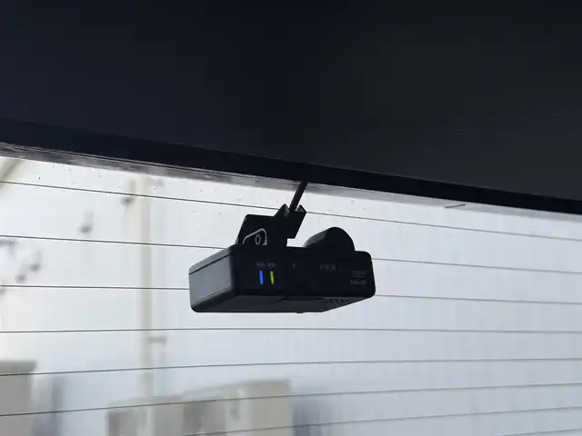 ホンダ ヴェゼル ハイブリッド RS ホンダセンシング 佐賀県 2019(平31)年 5.7万km ミッドナイトブルービームM 純正DOP8インチナビ≪VXM-197VFEi≫/バックカメラ/・フルセグTV/DVD/Bluetooth/USB/HDMI//AppleＣａｒＰｌａｙ/ＲＳ専用ハーフレザーシート/シートヒーター/ＲＳ専用アルミホイール18インチ/電動パーキングブレーキ/・オートブレーキホールド/スマートキー/スペアキー/ＥＴＣ/純正ドライブレコーダー/リアドライブレコーダー/ホンダセンシング/・ＣＭＢＳ警報/・ＡＣＣ≪アダプティブオートクルーズコントロール≫/・先行車発進お知らせ/・路外逸脱抑制システム/・レーンキープアシストシステム/・リアクティブフォースペダル/・標識認識機能