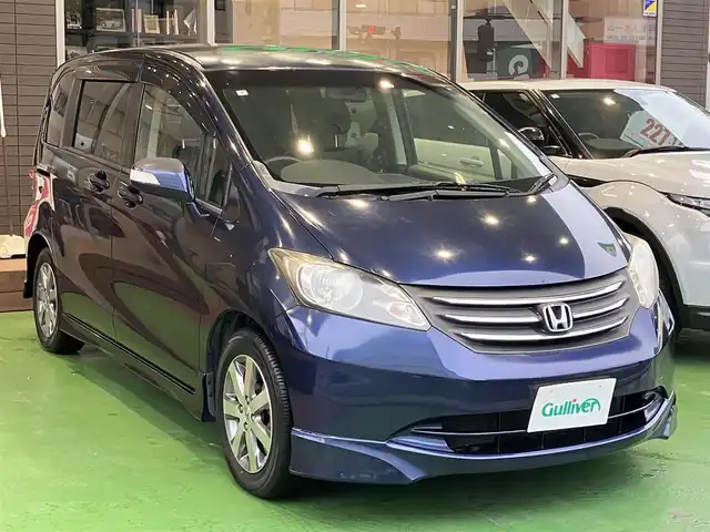 ホンダ フリード Gエアロ ジャストセレクション 神奈川県 2010(平22)年 3.9万km プレミアムナイトブルーパール ワンオーナー/新車保証書/取扱説明書/HDDインターナビ・ワンセグTV/CD・HDDSound Container/バックカメラ/パワースライドドア/HIDライト