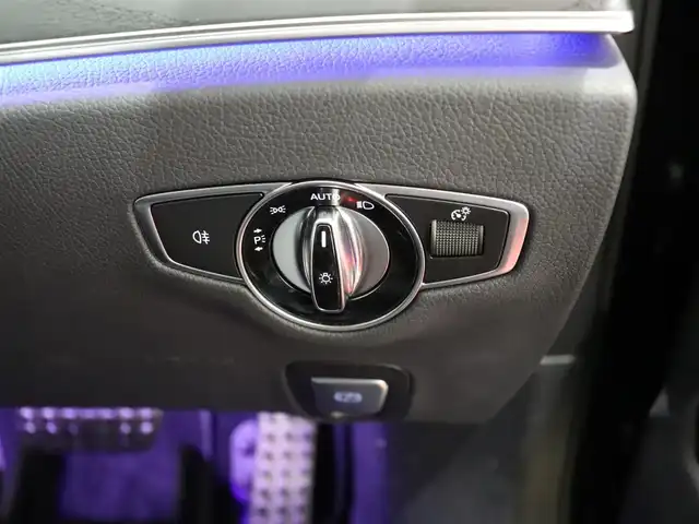 メルセデス・ベンツ Ｍ・ベンツ Ｅ２２０ｄ ステーションワゴン スポーツ 静岡県 2022(令4)年 3.7万km オブシディアンブラック ワンオーナー　/黒革　/ＡＣＣ　/ＳＲ　/ＨＵＤ　/ＣａｒＰｌａｙ　/ＬＥＤ　/ＡＭＧラインインテリアＰＫＧ　/エクスクルーシブＰＫＧ　/純正ナビＴＶ　/３６０°カメラ　/アンビエントライト　/ワイヤレス充電