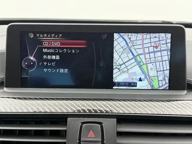 ＢＭＷ Ｍ４ クーペ 愛知県 2015(平27)年 6.4万km パール 純正SDナビ/　・フルセグTV/　・DVD/CD/　・Bluetooth /　・USB/　・AUX/ヘッドアップディスプレイ/クルーズコントロール/エアロパーツ/　・フロント/　・リア/衝突警告/カーボンルーフ/黒革シート/パワーシート/シートヒーター/純正フロアマット/純正19インチAW/純正レムスマフラー（車内積込）/カーボンフロントリップスポイラー/カーボンリヤディフュザー/スマートキー