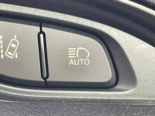 トヨタ ヴィッツ F 群馬県 2018(平30)年 6.9万km コバルトブルーメタリック 純正CDオーディオ/AUX/USB/ウィンカーミラー/ドアバイザー/ETC