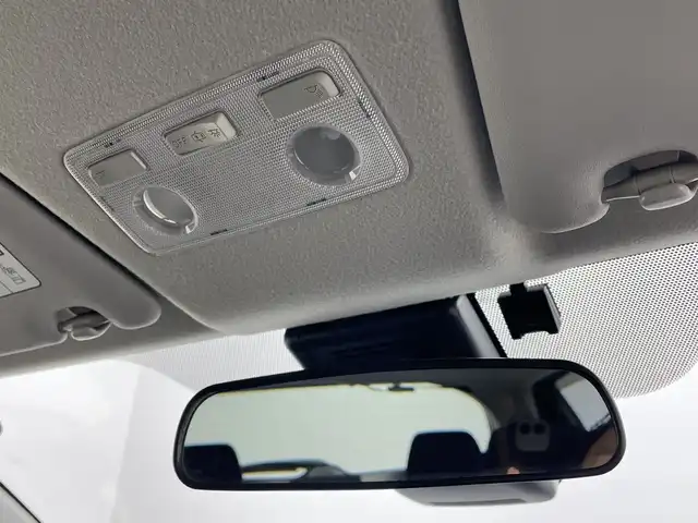 トヨタ ヴィッツ F 群馬県 2018(平30)年 6.9万km コバルトブルーメタリック 純正CDオーディオ/AUX/USB/ウィンカーミラー/ドアバイザー/ETC