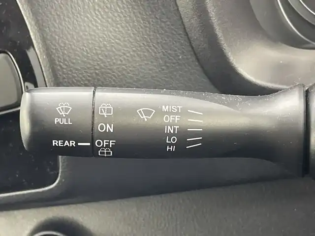 トヨタ ヴィッツ F 群馬県 2018(平30)年 6.9万km コバルトブルーメタリック 純正CDオーディオ/AUX/USB/ウィンカーミラー/ドアバイザー/ETC