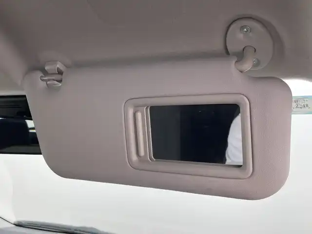 トヨタ ヴィッツ F 群馬県 2018(平30)年 6.9万km コバルトブルーメタリック 純正CDオーディオ/AUX/USB/ウィンカーミラー/ドアバイザー/ETC