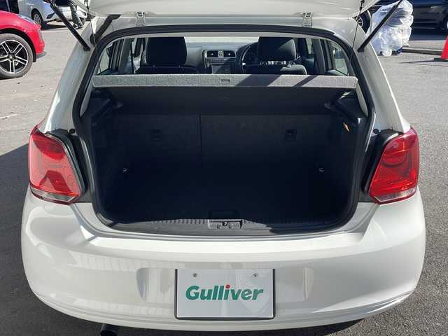 フォルクスワーゲン ポロ TSIハイライン 長野県 2014(平26)年 8.6万km 白 ワンオーナー /保証書・取説/クラリオンナビTV/ETC/純正17インチアルミ