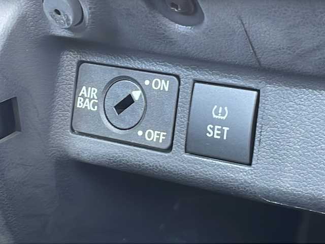 フォルクスワーゲン ポロ TSIハイライン 長野県 2014(平26)年 8.6万km 白 ワンオーナー /保証書・取説/クラリオンナビTV/ETC/純正17インチアルミ