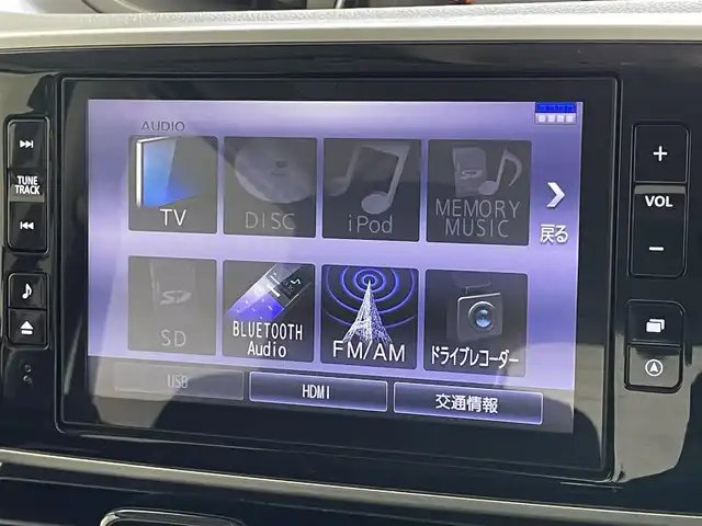 ダイハツ ムーヴ キャンバス G ブラックインテリア リミテッド SAⅢ 愛知県 2019(令1)年 2.6万km パールホワイトⅢ/スムースグレーマイカメタリック 2トーン 純正８型ナビ　全方位カメラ　禁煙　ＥＴＣ　ドラレコ　両側パワスラ　スマートアシストIII　衝突軽減　ＬＥＤライト　車線逸脱　オートハイビーム　シートヒーター　Ｂｌｕｅｔｏｏｔｈ　フルセグ　ＤＶＤ　フォグ　純正フロアマット