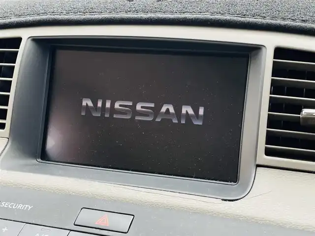 日産 フーガ 350XV 千葉県 2005(平17)年 5.4万km ブリリアントシルバー ワンオーナー/純正ナビ【DVD、CD、AM、FM】/バックカメラ/ウッド調ハンドル・パネル/前席パワーシート（D席メモリー付）/ビルトインETC/ステアリングスイッチ/オートライト/フォグ/デュアルAC/MT付AT/純正フロアマット/純正17インチアルミホイール/ドアバイザー/保証書/取説/スペアキー