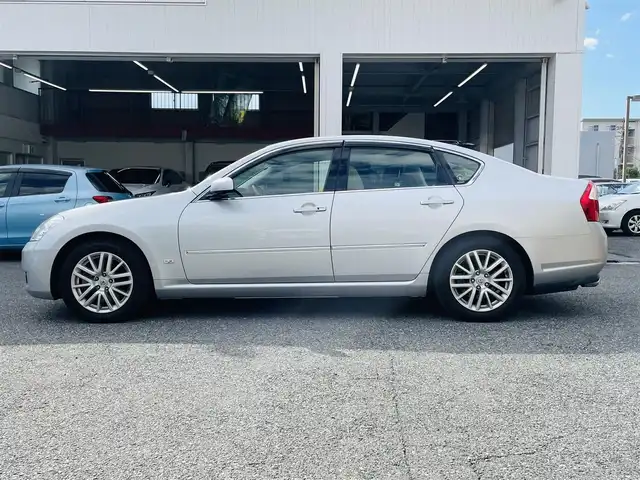 日産 フーガ 350XV 千葉県 2005(平17)年 5.4万km ブリリアントシルバー ワンオーナー/純正ナビ【DVD、CD、AM、FM】/バックカメラ/ウッド調ハンドル・パネル/前席パワーシート（D席メモリー付）/ビルトインETC/ステアリングスイッチ/オートライト/フォグ/デュアルAC/MT付AT/純正フロアマット/純正17インチアルミホイール/ドアバイザー/保証書/取説/スペアキー