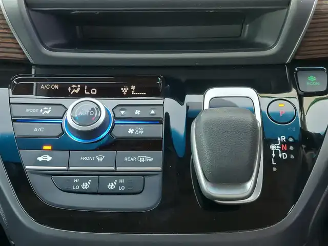 ホンダ フリード＋ ハイブリット クロスター ホンダセンシング 東京都 2022(令4)年 5.3万km シーグラスブルーパール ワンオーナー/純正ナビ(VXM-224VFi)/【DVD/CD/FM/AM/TV/ipod/SD/USB/BT/AUX】/バックカメラ/ビルトインETC/両側電動スライドドア/Cパッケージ/・シートヒーター/・ロールサンシェード/衝突軽減ブレーキ/車線逸脱警報/横滑り防止装置/バックソナー/ハーフレザーシート/LEDヘッドライト/フォグランプ/純正15インチAW/純正フロアマット/プッシュスタート/スマートキー