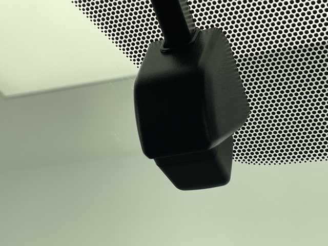 トヨタ ＲＡＶ４ ハイブリッド アドベンチャー 千葉県 2022(令4)年 1万km アッシュグレーメタリック/アーバンカーキ 純正ディスプレイオーディオ/レーダークルーズコントロール/レーンキープアシスト/プリクラッシュセーフティ/クリアランスソナー/全方位カメラ/ブラインドスポットモニタリング/先行車発進お知らせ/ロードサインアシスト/電動パーキング/オートハイビーム/シートヒーター＆エアシート/パワーシート/デジタルインナーミラー/前方ドラレコ/ビルトインETC/LEDヘッドライト