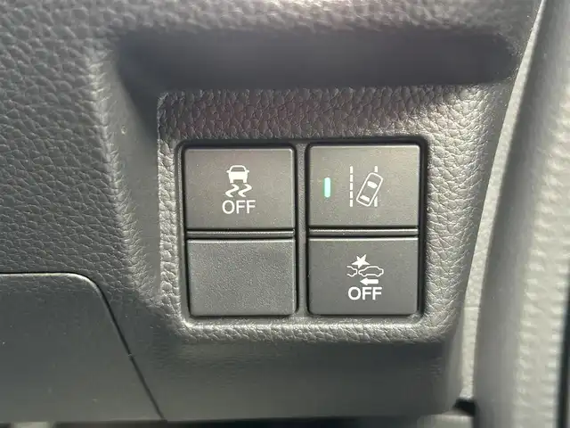 ホンダ Ｎ ＢＯＸ カスタム G L ホンダセンシング 愛媛県 2020(令2)年 3.5万km クリスタルブラックパール 純正7型ナビ(Bluetooth/フルセグTV)/バックカメラ/両側電動スライドドア/ホンダセンシング/アダプティブクルーズコントロール/衝突被害軽減装置/車線逸脱星装置/オートマチックハイビーム/前席シートヒーター/バックソナー/USB入力端子/アイドリングストップ/ステアリングリモコン/ドアバイザー/電格ミラー/シガーソケット/後席サンシェイド/ETC/Moduloアルミホイール/現状サマー(社外AW)(155/65/R14)/BRIDGESTONE NEWNO/禁煙車