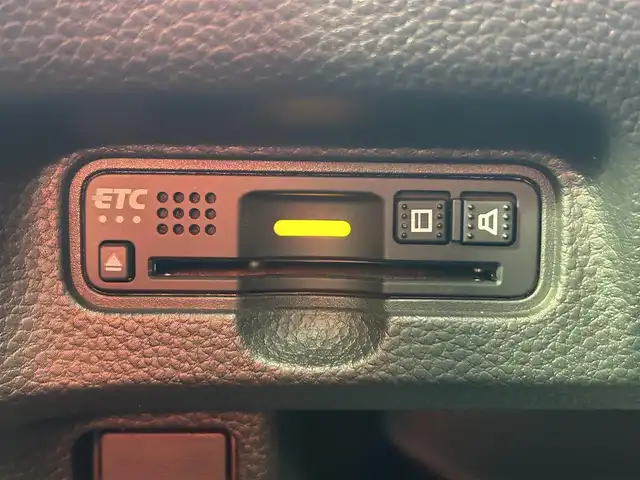 ホンダ Ｎ ＢＯＸ カスタム G L ホンダセンシング 愛媛県 2020(令2)年 3.5万km クリスタルブラックパール 純正7型ナビ(Bluetooth/フルセグTV)/バックカメラ/両側電動スライドドア/ホンダセンシング/アダプティブクルーズコントロール/衝突被害軽減装置/車線逸脱星装置/オートマチックハイビーム/前席シートヒーター/バックソナー/USB入力端子/アイドリングストップ/ステアリングリモコン/ドアバイザー/電格ミラー/シガーソケット/後席サンシェイド/ETC/Moduloアルミホイール/現状サマー(社外AW)(155/65/R14)/BRIDGESTONE NEWNO/禁煙車