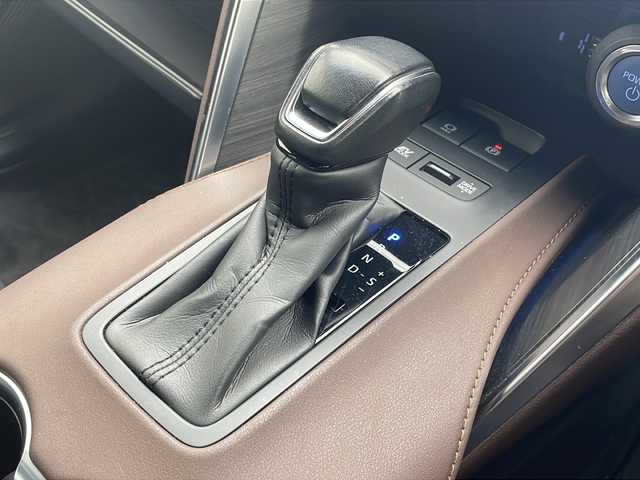 トヨタ ハリアー ハイブリッド Z 沖縄県 2021(令3)年 5.5万km スレートグレーメタリック 純正12.3インチナビ/フルセグＴＶ　/Ｂｌｕｅｔｏｏｔｈ　　/JBLプレミアムサウンド/パノラミックビューモニター/ＥＴＣ2.0/電動リアゲート　/トヨタセーフティセンス　/パワーシート　/ハーフレザーシート/コーナーセンサー　　/ＬＥＤヘッドライト/オートライト/スマートキー/プッシュスタート/純正フロアマット/純正19インチアルミホイール/保証書