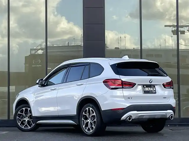 ＢＭＷ Ｘ１ xDrive 18d xライン EDジョイ+ 石川県 2020(令2)年 4.4万km ミネラルホワイト ワンオーナー車/インテリジェントセーフティ/コンフォートアクセス/アンビエントライト/ドライビングモードスイッチ/電動メモリシート/純正ナビ/Bluetooth/バックカメラ/インナーミラー型ETC/クルーズコントロール/パーキングアシスト/アイドリングストップ/前後クリアランスソナー/ダウンヒルアシストコントロール/車線逸脱警告/接近警告/LEDヘッドライト/オートライト