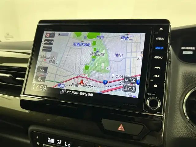 ホンダ Ｎ ＢＯＸ カスタム G L ターボ ホンダセンシング 福岡県 2019(令1)年 3万km プラチナホワイトパール 純正８型ナビ　/バックカメラ　/ＥＴＣ　/ドラレコ　/ホンダセンシング　/アダプティブクルーズコントロール　/コーナーセンサー　/衝突被害軽減ブレーキ　/レーンキープ　/パドルシフト　/両側電動スライドドア　/ハーフレザー