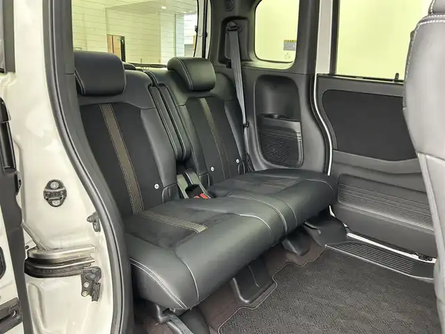 ホンダ Ｎ ＢＯＸ カスタム G L ターボ ホンダセンシング 福岡県 2019(令1)年 3万km プラチナホワイトパール 純正８型ナビ　/バックカメラ　/ＥＴＣ　/ドラレコ　/ホンダセンシング　/アダプティブクルーズコントロール　/コーナーセンサー　/衝突被害軽減ブレーキ　/レーンキープ　/パドルシフト　/両側電動スライドドア　/ハーフレザー