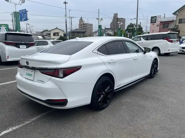 レクサス ＥＳ 300h Fスポーツ 神奈川県 2021(令3)年 2.8万km パール