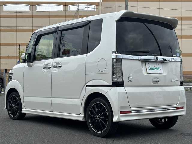 ホンダ Ｎ ＢＯＸ 宮城県 2017(平29)年 8.8万km プレミアムホワイトパールⅡ 登録時走行距離　87497/両側パワースライドドア/ラジオ・BT/クルーズコントロール/ウインカーミラー/衝突軽減ブレーキ（CTBA）/プッシュスタート/ETC/プレミアムクラブ付き/フォグランプ/ウインカーミラー/ドアバイザー/ドアカーテン付き