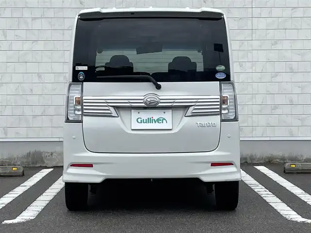 ダイハツ タント カスタム RS トップED SAⅡ 宮崎県 2016(平28)年 9.6万km パールホワイトⅢ 社外ナビ【CN-RX02WD】/・フルセグTV・Blu-ray・Bluetooth・DVD/両側パワースライドドア/バックカメラ/ETC/衝突軽減ブレーキ/車線逸脱警報機能/先行車発進お知らせ機能/衝突警報機能/LEDヘッドライト/LEDフォグライト/オートライト/純正フロアマット/純正ドアバイザー/純正15インチアルミホイール