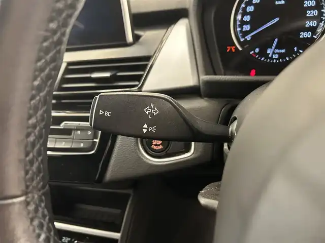 ＢＭＷ ２１８ｄ アクティブツアラー 岡山県 2018(平30)年 6.6万km アルピンホワイトⅢ 純正iDriveナビ/Rカメラ/PTG/ドラレコ/LEDヘッドライト/オートライト/オートワイパー/オートエアコン/ミラー一体型ETC/衝突警告/歩行者警告/車線逸脱警告/Bluetooth/USB/SOSコールシステム/BMWコネクテッドドライブ/PDC（F/R）/スタッドレスタイヤセット