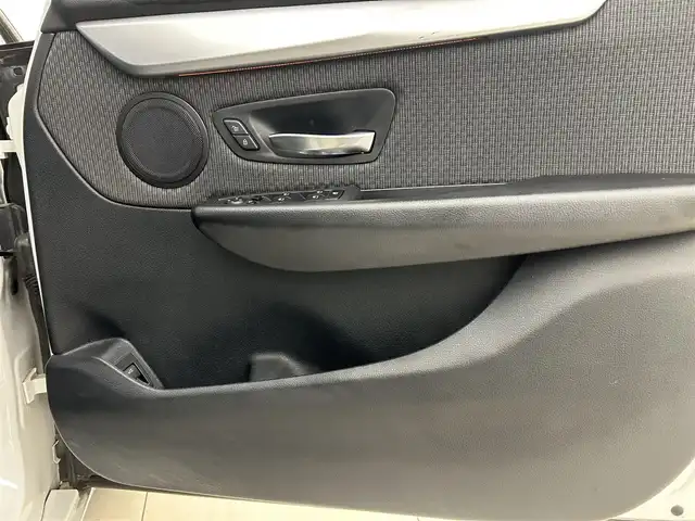 ＢＭＷ ２１８ｄ アクティブツアラー 岡山県 2018(平30)年 6.6万km アルピンホワイトⅢ 純正iDriveナビ/Rカメラ/PTG/ドラレコ/LEDヘッドライト/オートライト/オートワイパー/オートエアコン/ミラー一体型ETC/衝突警告/歩行者警告/車線逸脱警告/Bluetooth/USB/SOSコールシステム/BMWコネクテッドドライブ/PDC（F/R）/スタッドレスタイヤセット