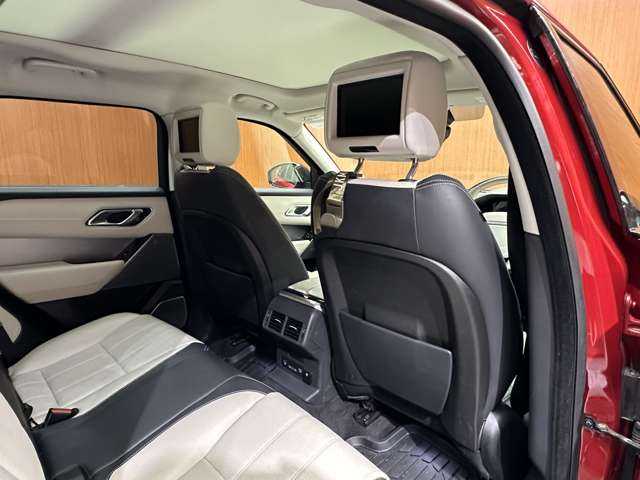 ランドローバー レンジローバーヴェラール Rダイナミック HSE 180PS 千葉県 2017(平29)年 3.6万km 赤 パノラマＳＲ　/白革　/リアエンター　/白革シート　/ＡＣＣ　/ナビ　/ＴＶ　/３６０°シートヒーター　/クラーラー　/電動リアゲート　/ＭＥＲＩＤＩＡＮサウンド　/バーチャルコックピット　/衝突軽減Ｂ　/ＢＳＭ　/ＬＫＡ