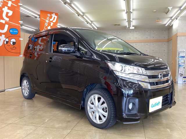 日産 デイズ ハイウェイスターX 栃木県 2017(平29)年 5.2万km ブラック  純正SDメモリナビ/ フルセグテレビ/ B/Tオーディオ/ アラウンドビューカメラアイドリングストップ/ 衝突被害軽減ブレーキ/ オートハイビーム/ インテリジェントルームミラー/ ドアバイザー/ プッシュスタート/ ETC/ HIDヘッドライト/ フォグライト/ 純正アルミサマータイヤセット車内積込