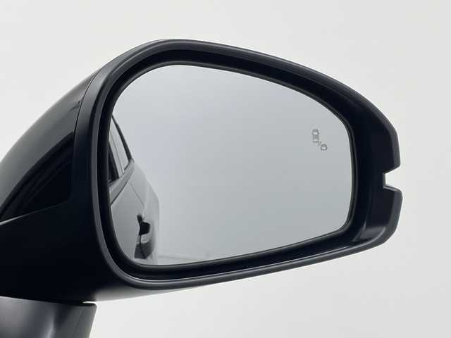 ホンダ ヴェゼル ハイブリッド e:HEV Z 愛知県 2025(令7)年 0.1千km クリスタルブラックパール 登録済未使用車　4km/純正9型ナビ/ワイヤレス充電器/ビルトインETC2.0/バックカメラ/シートヒーター/ステアリングヒーター/ホンダセンシング/・衝突軽減ブレーキ/・先行車発信お知らせ機能/・路外逸脱抑制機能/・標識認識機能/・渋滞追従機能アダプティブクルーズコントロール/・車線維持支援/・トラフィックジャムアシスト/・ブラインドスポットインフォメーション/・アダプティブドライビングビーム/ハンズフリーアクセスパワーテールゲート/後退出庫サポート/パドルシフト
