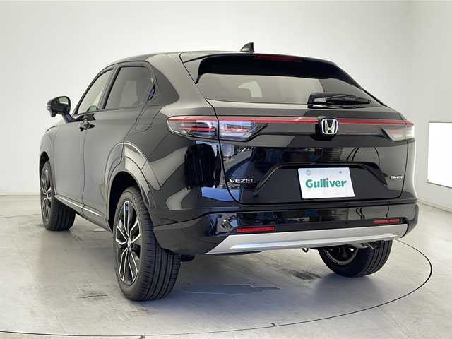 ホンダ ヴェゼル ハイブリッド e:HEV Z 千葉県 2025(令7)年 0.1千km クリスタルブラックパール 11.4インチナビHonda CONNECTナビ LXM-247VFLi(317900円)/純正ナビ/フルセグTV/バックカメラ/衝突被害軽減ブレーキ/レーンキープアシスト/オートハイビーム/追従クルーズコントロール/ハンドル支援/ブレーキホールド/ETC2.0/クリアランスソナー/パワーバックドア/電動パーキング/置くだけ充電/ダウンヒルアシスト