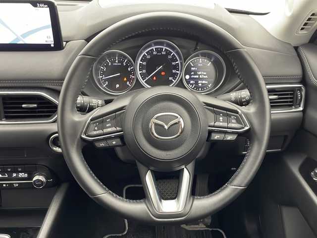 マツダ ＣＸ－５ 20S スマートエディション 千葉県 2021(令3)年 2.1万km ジェットブラックマイカ 純正SDナビ/フルセグテレビ/Bluetooth/USB接続/バック/サイド/フロント/全方位カメラ/ETC/i-stop/プッシュスタート/スマートキー/オートエアコン/純正17インチアルミホイール/純正フロアマット/レーンキープアシスト/横滑り防止装置/前後コーナーセンサー/前後ドライブレコーダー/ブラインドスポットモニター/衝突被害軽減システム/カーテンエアバッグ/LEDヘッドライト/オートライト