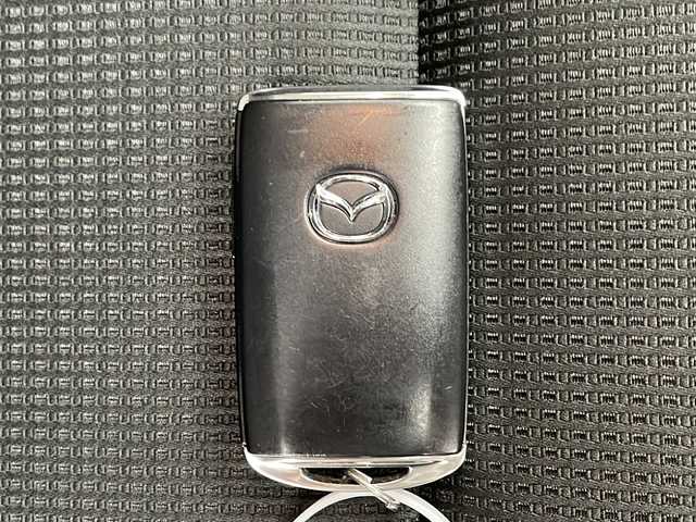 マツダ ＣＸ－５ 20S スマートエディション 千葉県 2021(令3)年 2.1万km ジェットブラックマイカ 純正SDナビ/フルセグテレビ/Bluetooth/USB接続/バック/サイド/フロント/全方位カメラ/ETC/i-stop/プッシュスタート/スマートキー/オートエアコン/純正17インチアルミホイール/純正フロアマット/レーンキープアシスト/横滑り防止装置/前後コーナーセンサー/前後ドライブレコーダー/ブラインドスポットモニター/衝突被害軽減システム/カーテンエアバッグ/LEDヘッドライト/オートライト