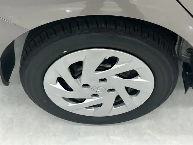 トヨタ カローラ アクシオ EX 千葉県 2025(令7)年 0.1千km アバンギャルドブロンズメタリック プッシュスタート/Toyota Safety Sense/・プリクラッシュセーフティ/・先行車発進告知機能/・レーンディパーチャーアラート（LDA)/・オートマチックハイビーム/電動格納ミラー/ウインカーミラー /LEDヘッドライト/リアワイパー/スペアタイヤ/ナノイーエアコン/保証書/取扱説明書/スペアキー