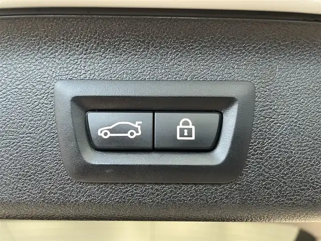 ＢＭＷ ５３０ｉ ツーリング Mスポーツ 愛知県 2017(平29)年 5.8万km アルピンホワイトⅢ パノラミックＳ／Ｒ　/ブラックレザーシート　/全席シートヒーター　/純正ナビ　/Ｂｌｕｅｔｏｏｔｈ　/フルセグＴＶ　/バックカメラ　/インテリジェントセーフティー/ＡＣＣ　/ＬＫＡ　/ＰＤＣ　/ドライブレコーダー　/ＥＴＣ/パワーバックドア/プッシュスタート/ウィンカーミラー/アイドリングストップ