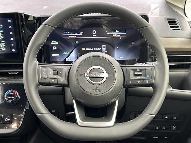 日産 セレナ e－パワー ハイウェイスター V 大阪府 2025(令7)年 0.1千km プリズムホワイト 登録済未使用車/純正ナビ/・フルセグTV/・Bluetooth/・HDMI/・USB接続/プロパイロット/ブラインドスポットモニター/アラウンドビューモニター/衝突軽減システム/オートマチックハイビーム/ハンドル支援/置く充電/ビルトインETC/保証書/取扱説明書/点検記録簿