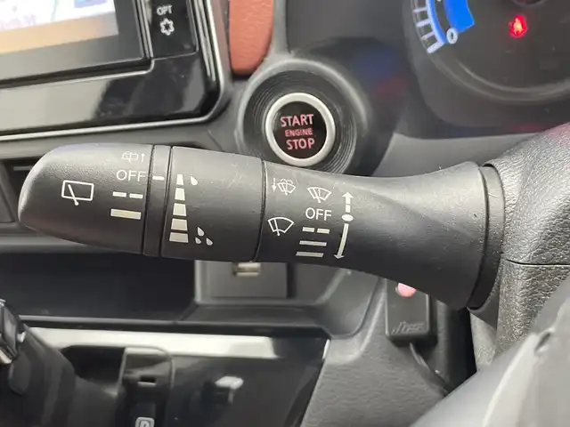 日産 デイズ ボレロ 栃木県 2019(平31)年 5.3万km ピンクⅡ 純正9インチナビ(MM318D-L)/(フルセグTV・Bluetooth・CD・DVD・USB)/全方位カメラ/バックカメラ/衝突軽減ブレーキ/前後コーナーセンサー/ETC/アイドリングストップ/ハロゲンヘッドランプ/オートライト/純正アルミホイール/純正フロアマット/スマートキー/スペアキー1本/ハーフレザーシート