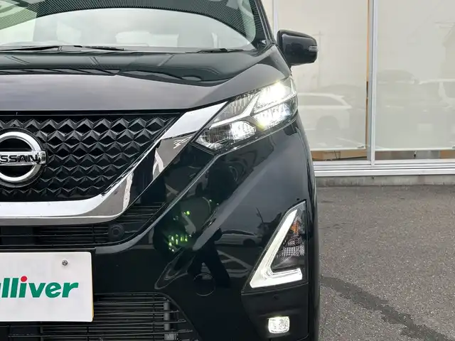 日産 デイズ HWS G ターボ プロパイロットED 神奈川県 2022(令4)年 2.2万km ブラック 純正ＳＤナビ（MJ121D-W）/Bluetooth/CD/iPod/AUX/USB/ワンセグ/プロパイロットシステム/全周囲カメラ/追従式クルーズコントロール/デジタルインナーミラー/ＬＥＤヘッドライト/純正アルミホイール/純正フロアマット/ＥＴＣ/電動格納ミラー/ドアバイザー/横滑り防止装置/衝突被害軽減システム/カーテンエアバック