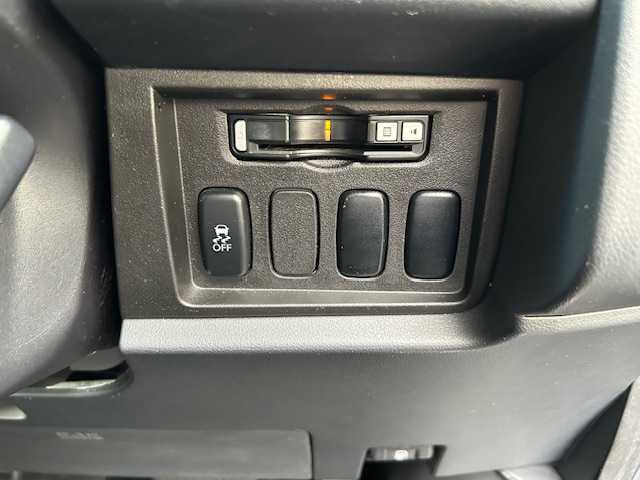 三菱 デリカＤ：５ G－Power package 東京都 2010(平22)年 8.5万km クールシルバーメタリック/サーストングレー ４WD/社外メモリーナビ/フルセグTV/CD/DVD/Bluetooth/バックカメラ/両側パワースライドドア/LEDライト/フォグランプ/ドライブレコーダー/ETC/スマートキー/保証書/取扱説明書