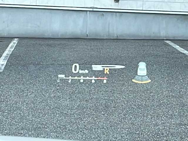 トヨタ クラウン ハイブリッド RS アドバンス 鳥取県 2018(平30)年 3.8万km ホワイトパールクリスタルシャイン マイコン制御チルト＆スライド電動ムーンルーフ/ブランノーブシート/前席シートヒーターエアシート/ブレーキホールド/ドライブモードセレクト/Ｔｏｙｏｔａ　Ｓａｆｅｔｙ　Ｓｅｎｓｅ/・プリクラッシュセーフティ/・レーントレーシングアシスト/・レーダークルーズコントロール/・ロードサインアシスト/・アダプティブハイビームシステム/・オートマチックハイビーム/先行車告知/ブラインドスポット/インテリジェントクリアランスソナー/ヘッドアップディスプレイ/リヤクロストラフィックオートブレーキ/パーキングサポートブレーキ/リヤカメラディテクション/パノラミックビューモニター/インテリジェントパーキングアシスト/3眼LEDヘッドランプ/LEDクリアランスランプ/LEDシーケンシャルターンランプ/LEDサイドターンランプ/T-Connect SDナビ/FM多重VICS、Blu-ray、DVD、CD、microSD、 AM/FM、サウンドライブラリー＊24、 USB/AUX、入力端子、 地上デジタルTV、Bluetooth、Miracast/ETC2.0/アクセサリーコンセント/ナノイースイングエアコン